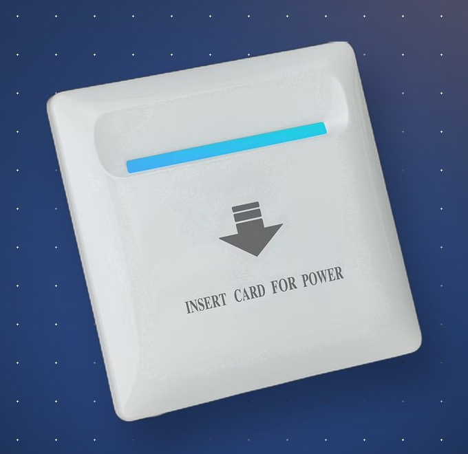 Ổ thẻ từ thông minh eGate, mặt trước có khe cắm thẻ và dòng chữ Insert card for power